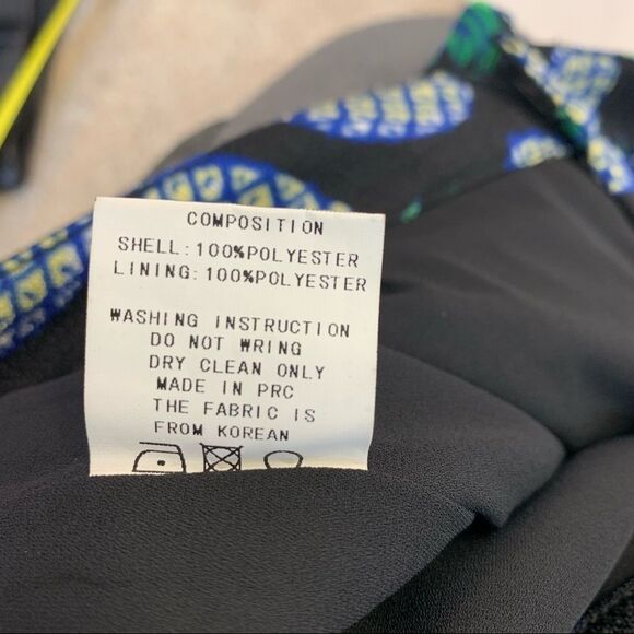 Blaque Label pineapple shorts size large - Picture 4 of 6